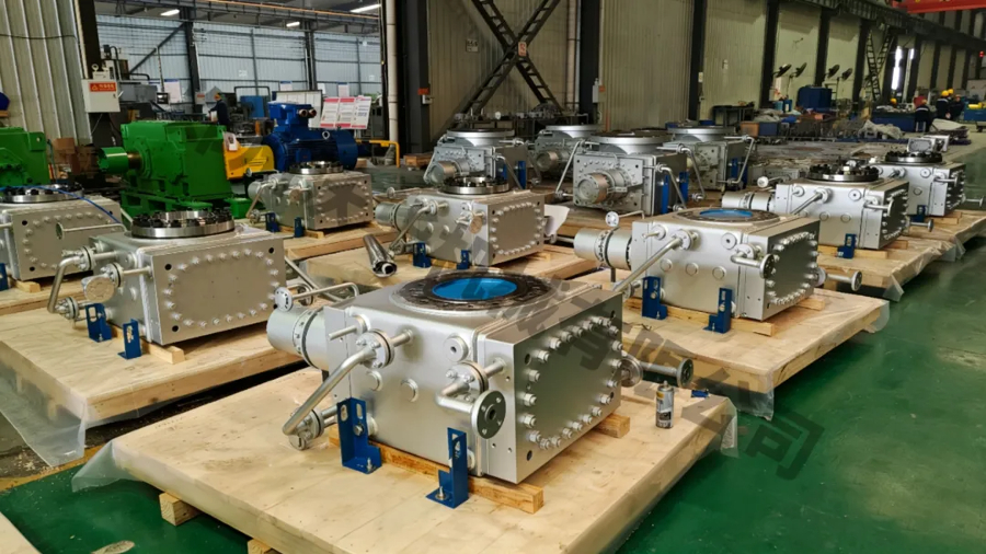 砥砺奋进谋发展 扬帆启航新征程丨郑州沃华机械召开2025年度总结会议(1).jpg